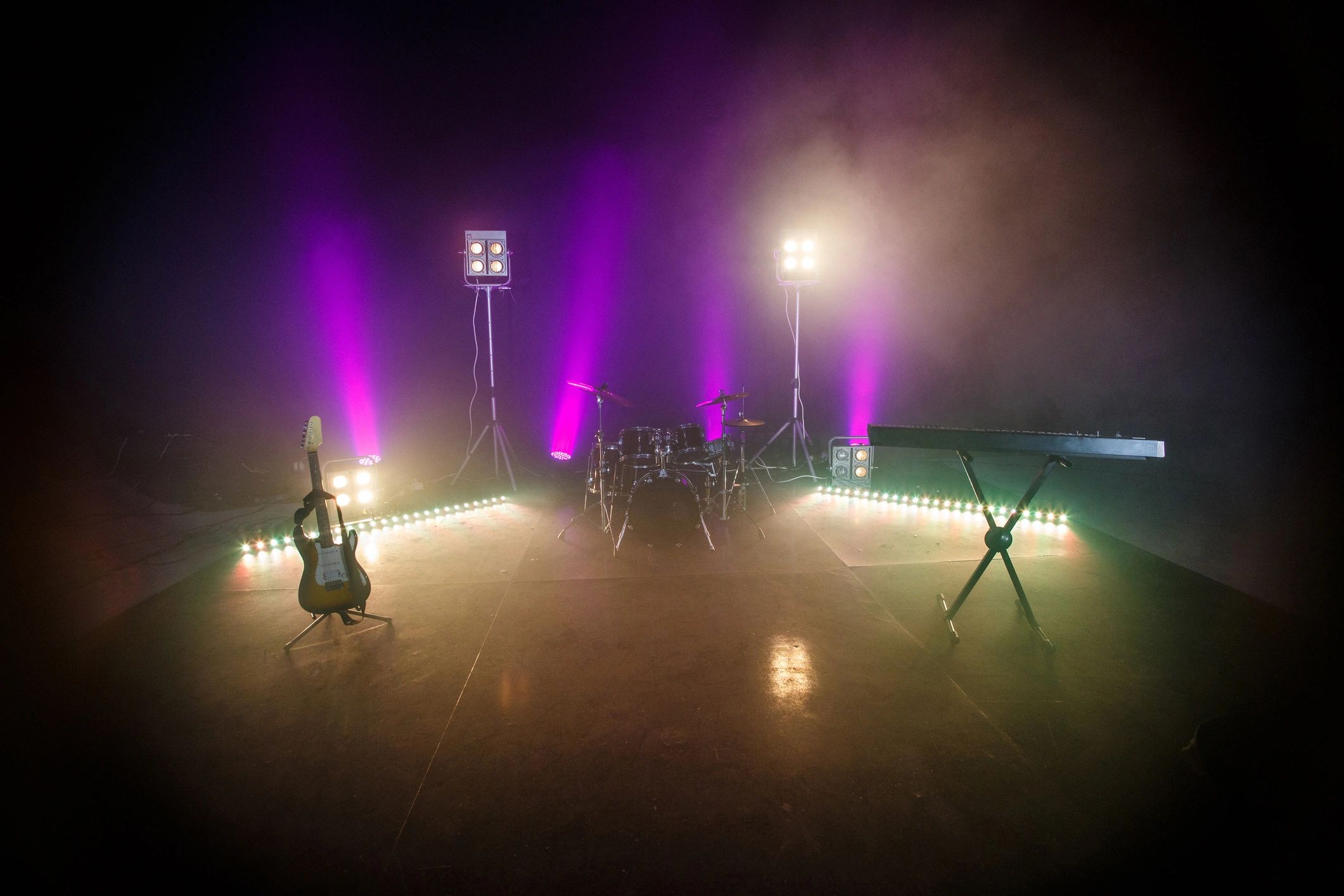 Bright, well-defined professional stage lights and concert equipment